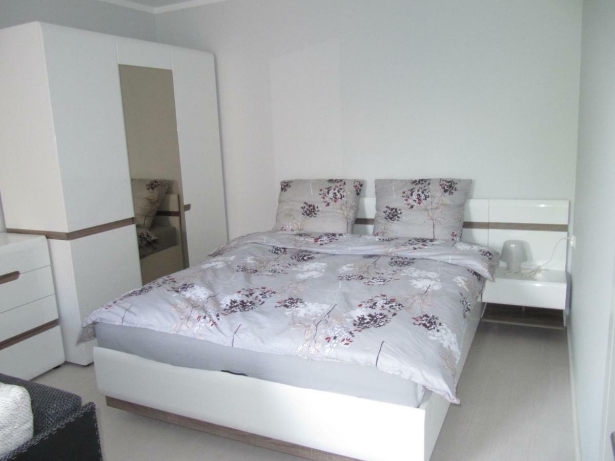 קולובז'ג Apartament Z Balkonem Przy Latarni 150M Od Morza מראה חיצוני תמונה